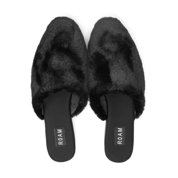ROAM CLOUD MULE BLACK FAUX FUR - Picture 1 of 6